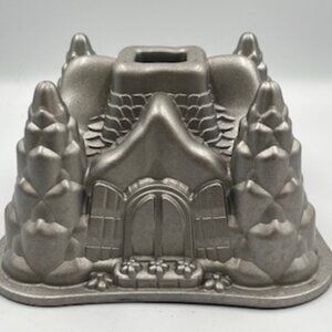 Nordic ware Castle‎ Bundt Pan Cast Aluminum Non Stick 10 Cup Made USA